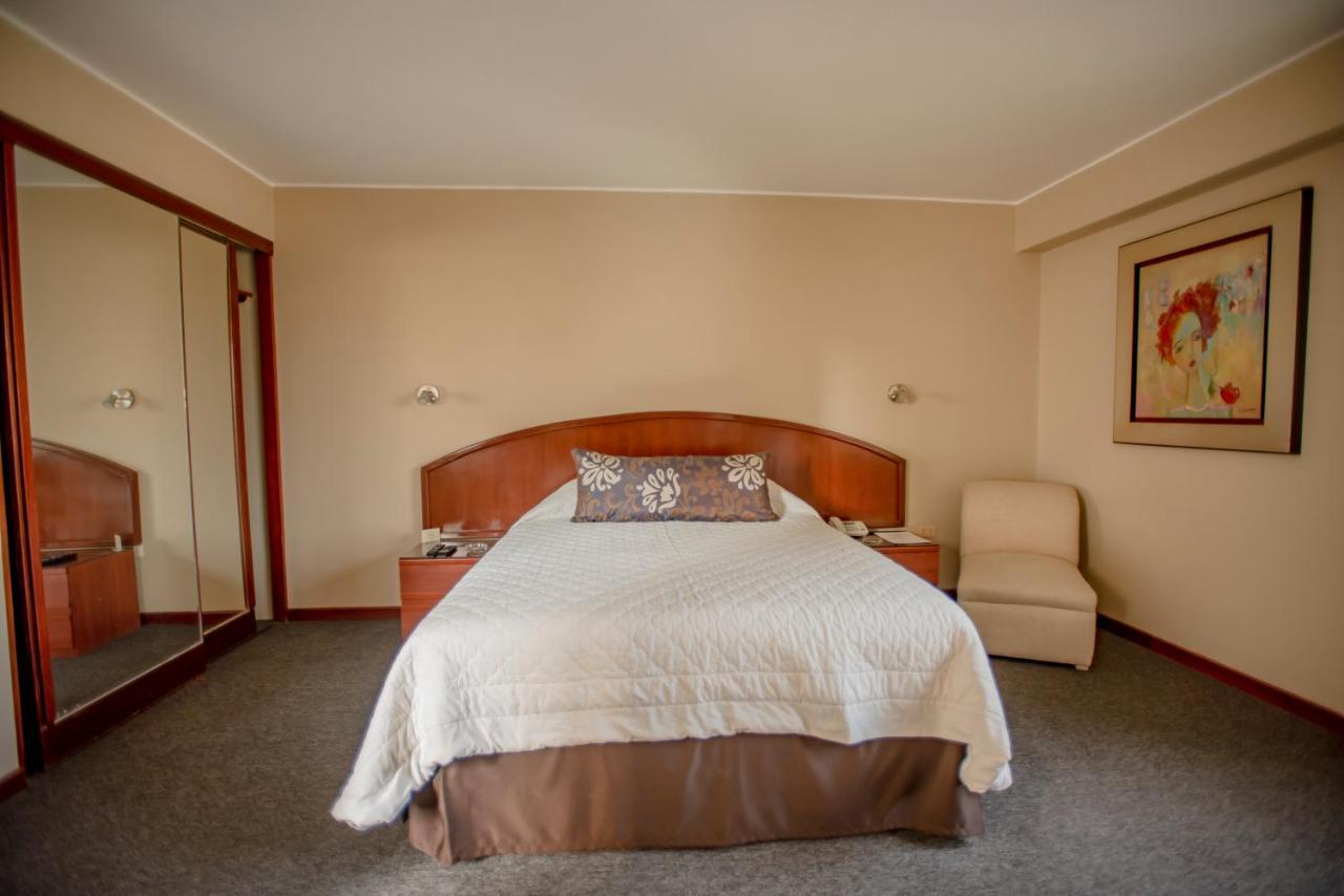 Hotel Park Suites Lima Exterior foto